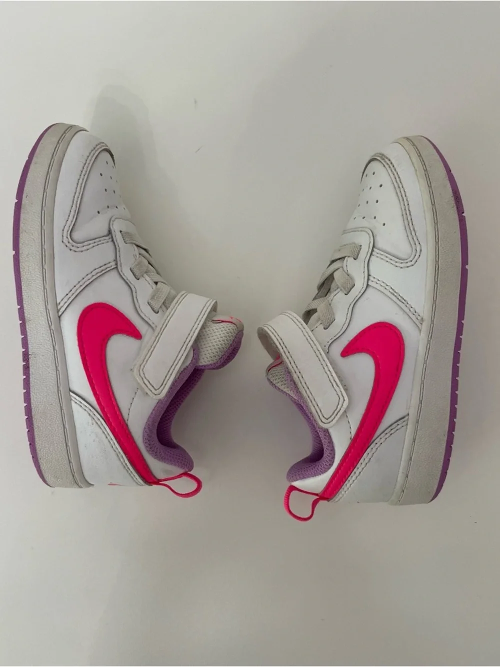 Nike Girls Court Borough Low White Pink Purple Sneakers, size 9C